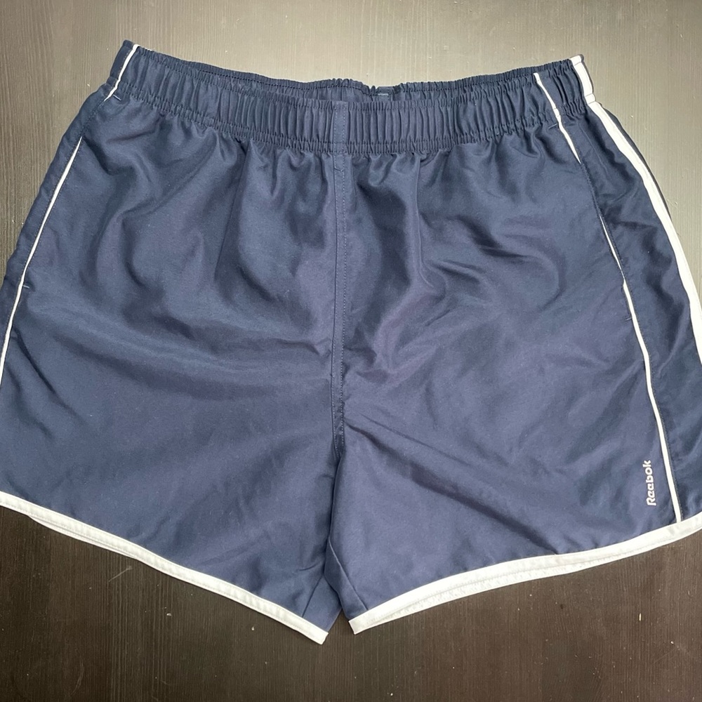 Reebok Men's Running Shorts w/ Pockets. *Excellent Condition* Size XL